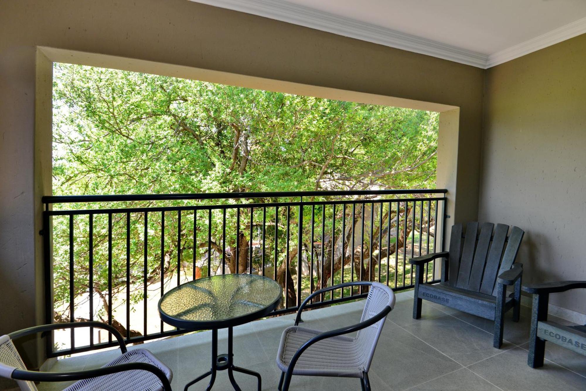 Seasons Golf, Leisure, Spa Hartbeespoort Extérieur photo