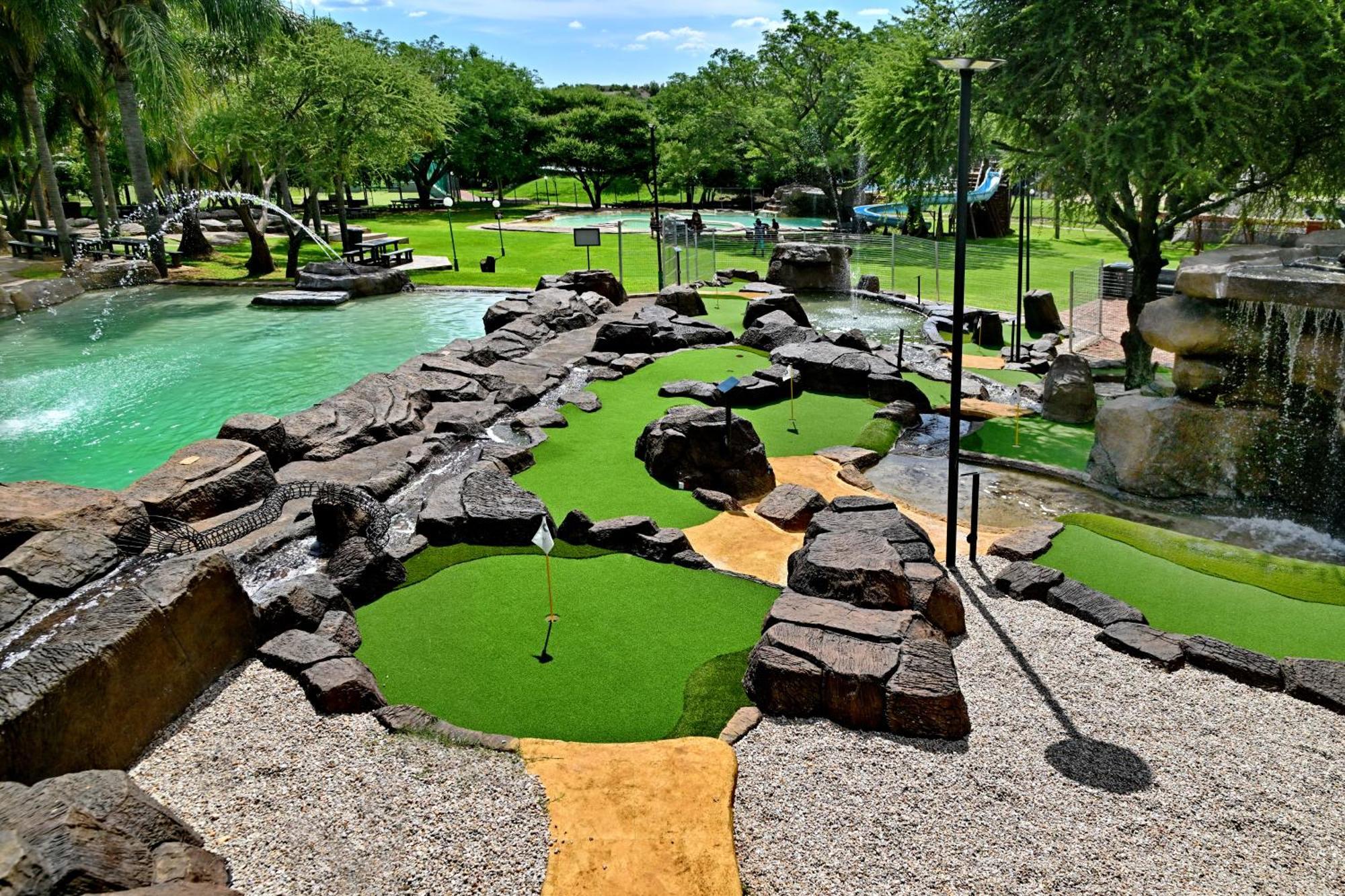 Seasons Golf, Leisure, Spa Hartbeespoort Extérieur photo